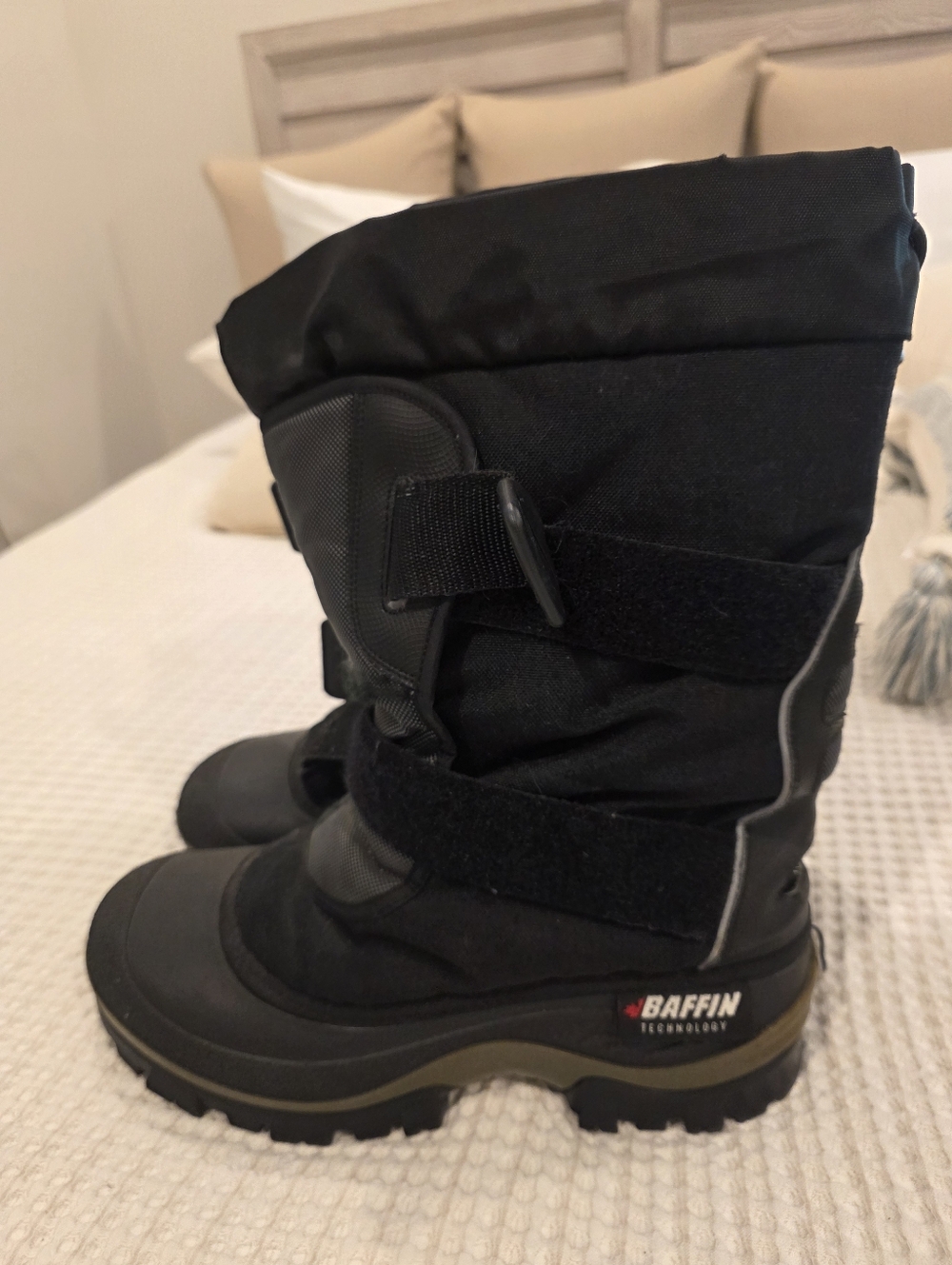 Baffin Mens Black Snow Boots